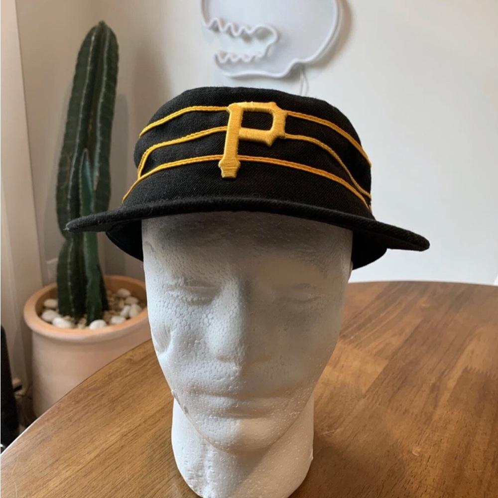 Pittsburgh Pirates Classic Pillbox Style Inspired New Era 59Fifty 7 1/8 Hat